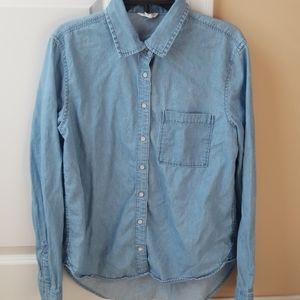 Womens Sz Medium Denim Aeropostle Shirt